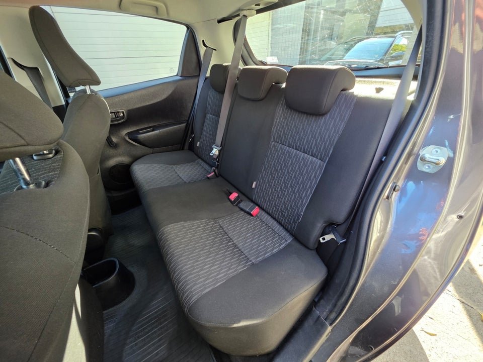 Toyota Yaris 1,0 VVT-i T2 5d