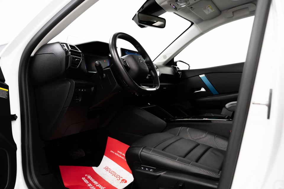 Citroën ë-C4 X 50 Shine Pack 4d