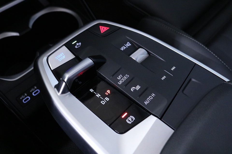 BMW iX1 eDrive20 M-Sport 5d