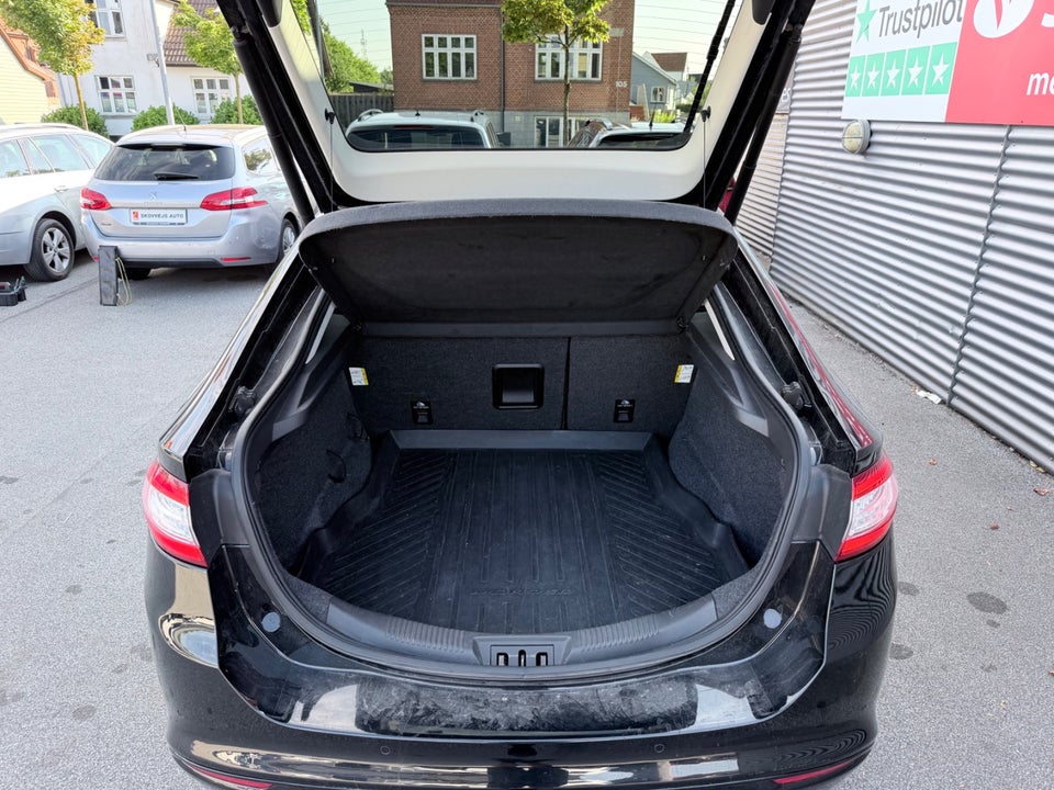 Ford Mondeo 2,0 TDCi 150 Titanium aut. 5d