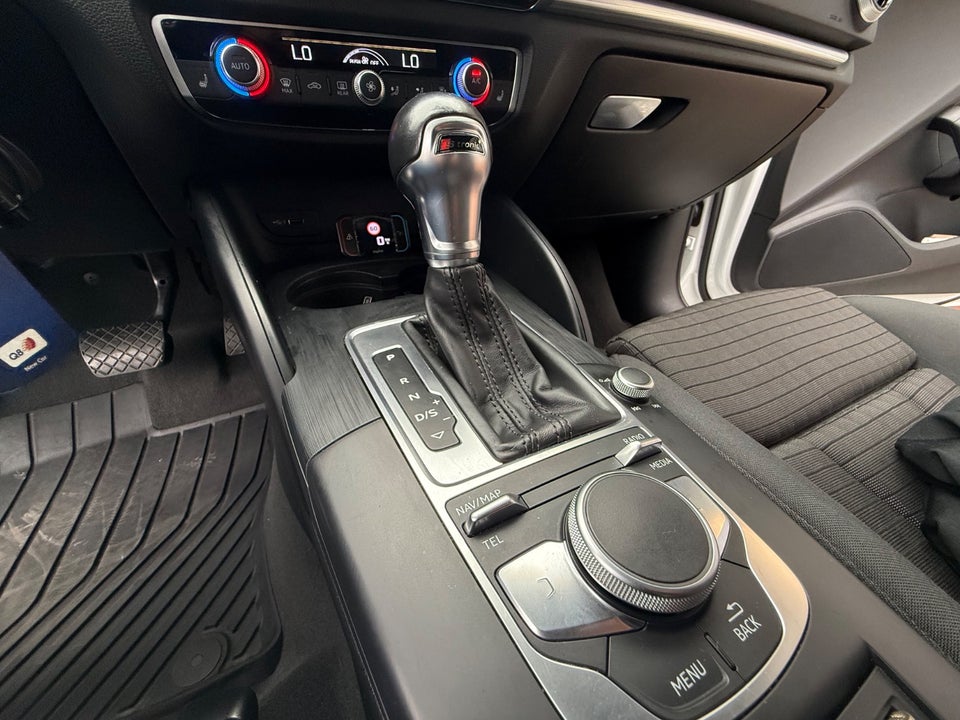 Audi A3 35 TFSi S-line Sportback S-tr. 5d