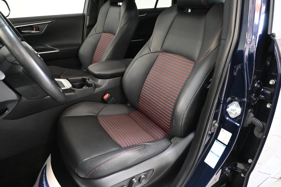 Toyota RAV4 2,5 Plug-in Hybrid H3 Premium AWD-i 5d