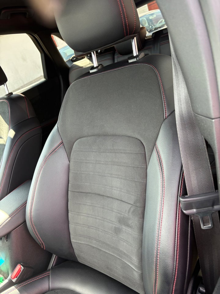 Ford Kuga 2,5 PHEV ST-Line X CVT 5d