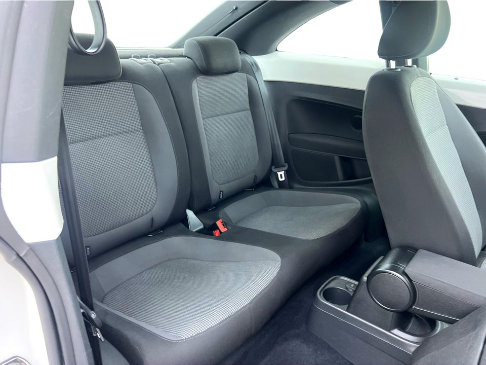VW The Beetle 1,4 TSi 160 Design 2d