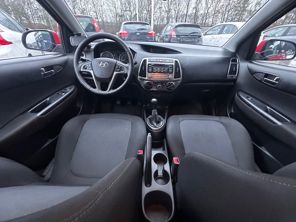 Hyundai i20 1,25 Classic 5d