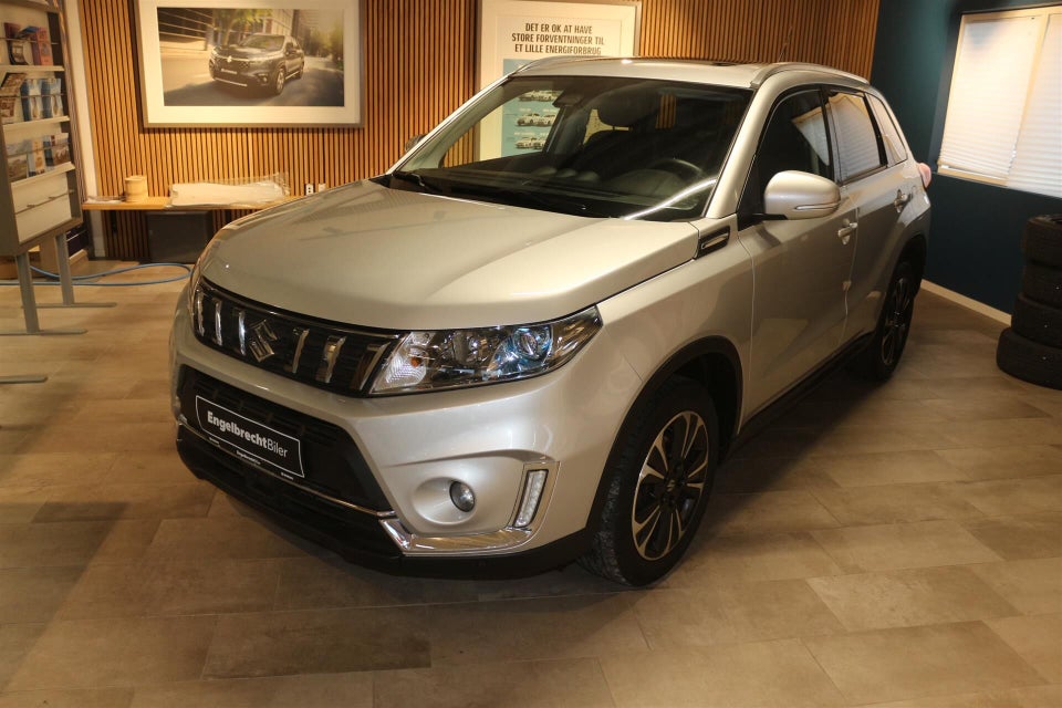 Suzuki Vitara 1,0 Boosterjet Adventure Hit 5d