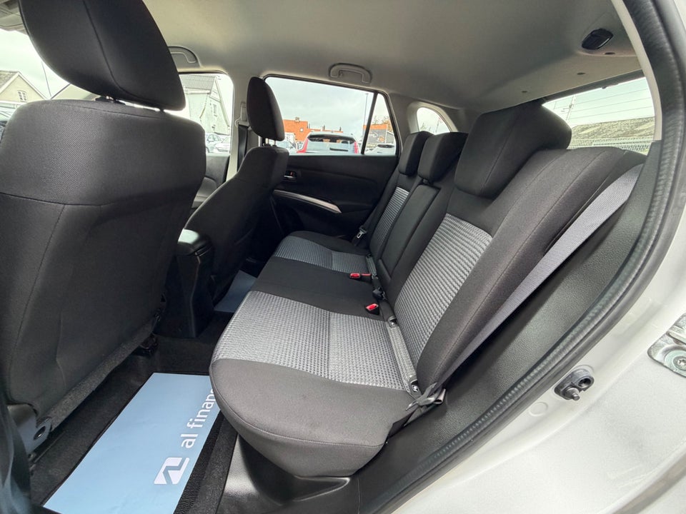 Suzuki S-Cross 1,4 mHybrid Active aut. 5d