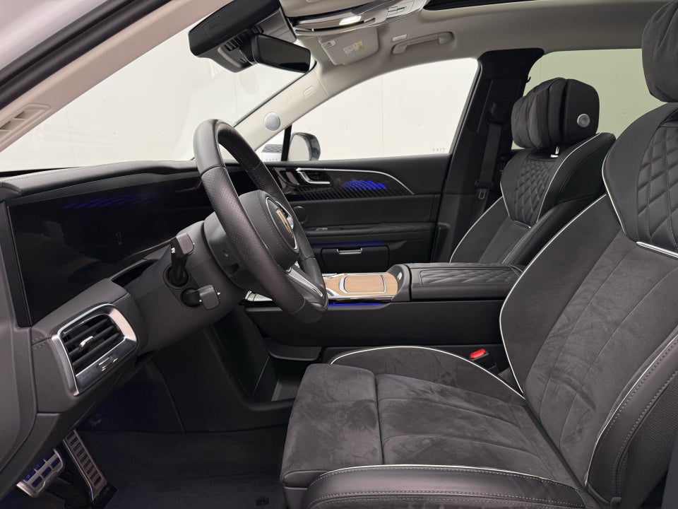 Hongqi E-HS9 99 Premium 5d