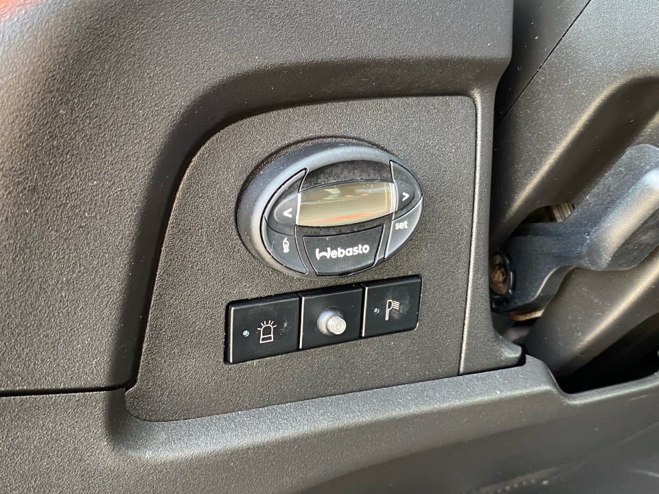 Iveco Daily 3,0 35S21 12m³ Van AG8