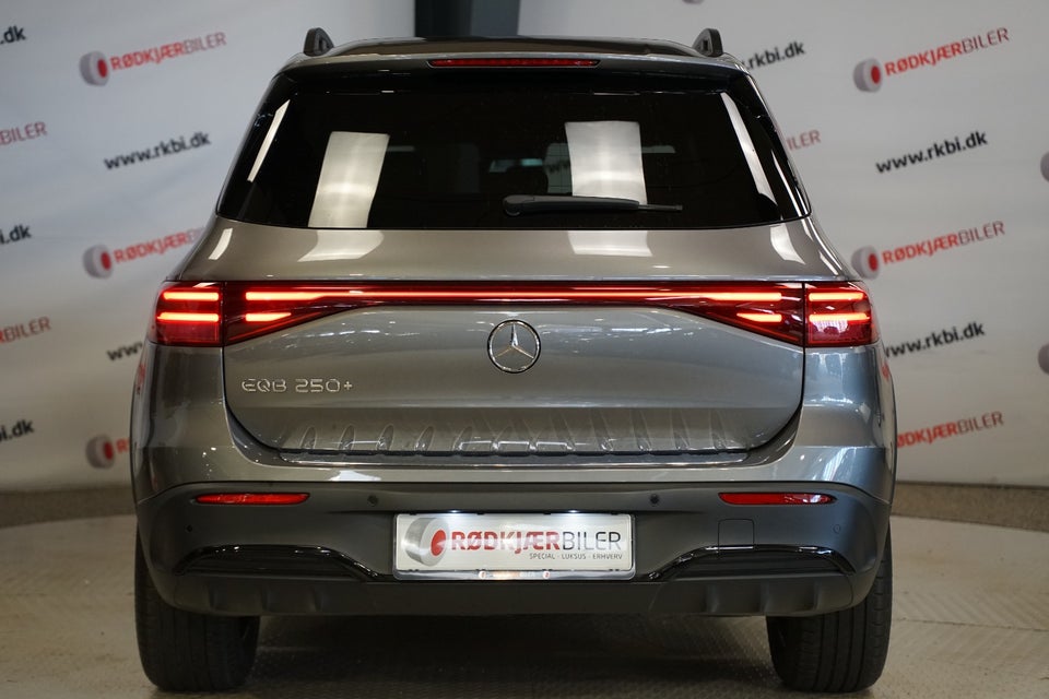 Mercedes EQB250+ AMG Premium 5d