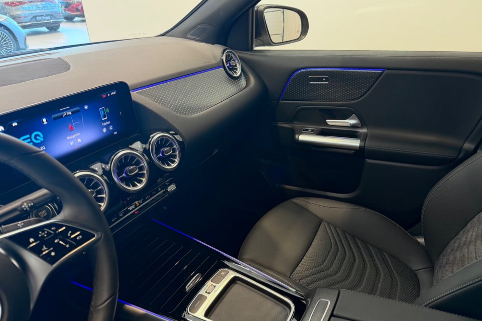Mercedes EQA250 Progressive 5d