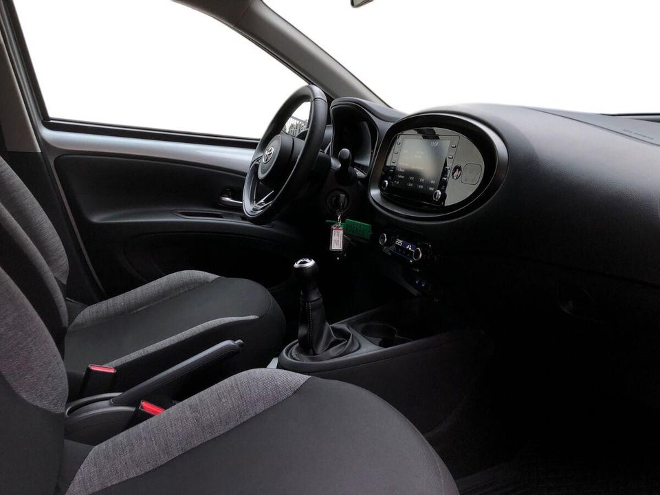 Toyota Aygo X 1,0 Active 5d