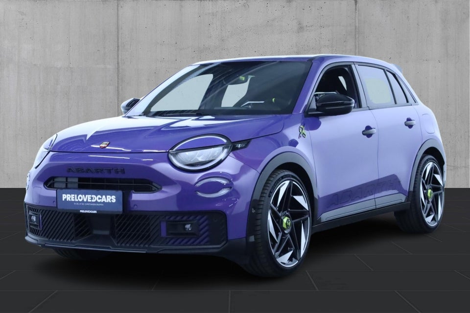 Abarth 600e Scorpionissima 5d