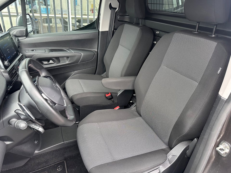 Peugeot Partner 1,2 PureTech 130 L2V2 Ultimate EAT8 Van