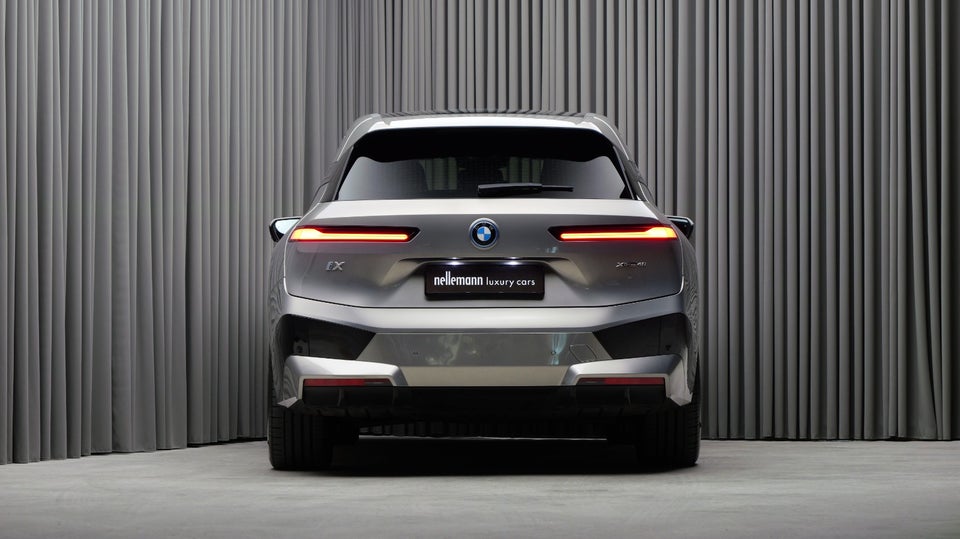 BMW iX xDrive40 Sport 5d