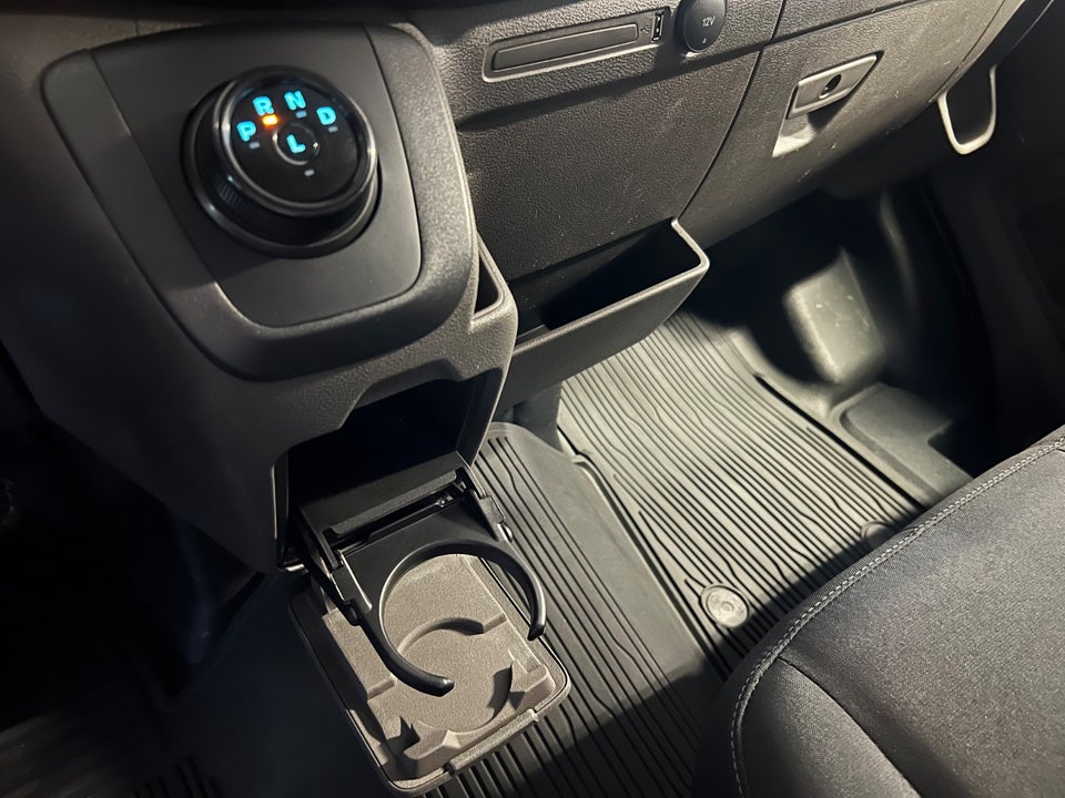 Ford E-Transit 390 L2 Van 68 Trend H2 RWD