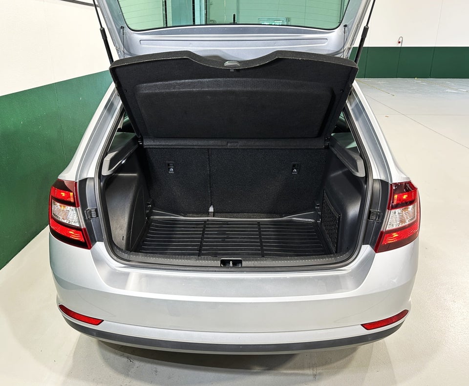 Skoda Rapid 1,0 TSi 110 Ambition Spaceback 5d