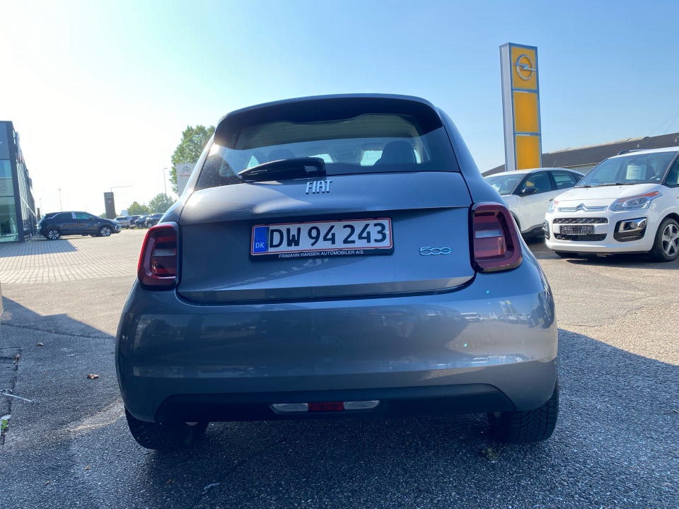 Fiat 500e Icon 3d