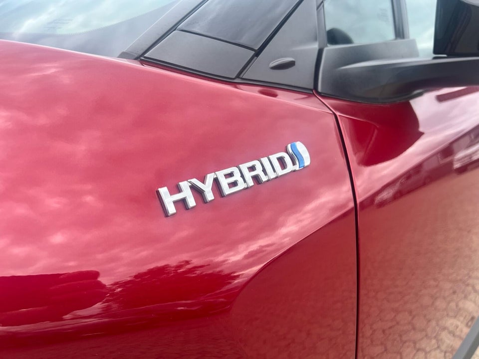 Toyota C-HR 1,8 Hybrid C-LUB Premium Selected CVT 5d