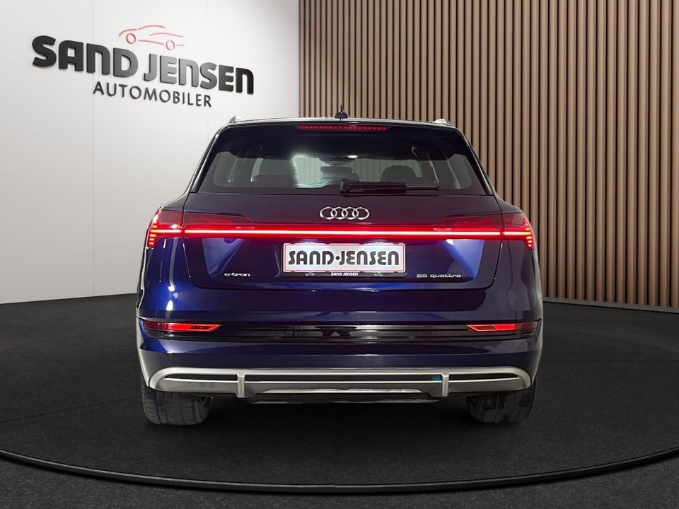 Audi e-tron 55 S-line quattro 5d