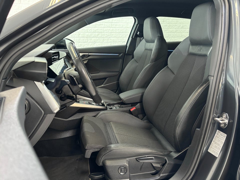 Audi A3 40 TFSi e S-line Sportback S-tr. 5d