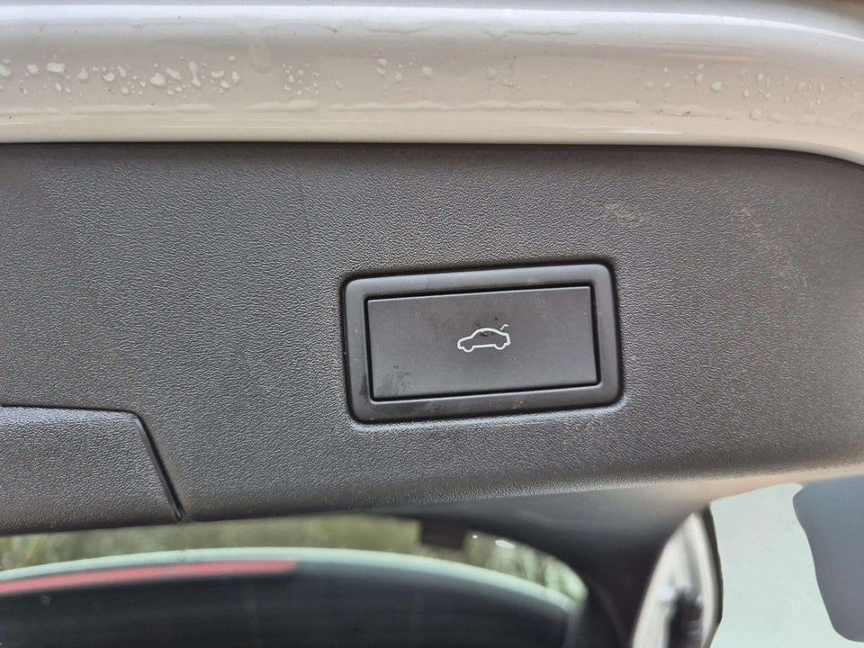 VW ID.4 77 Pro Performance Tech 5d