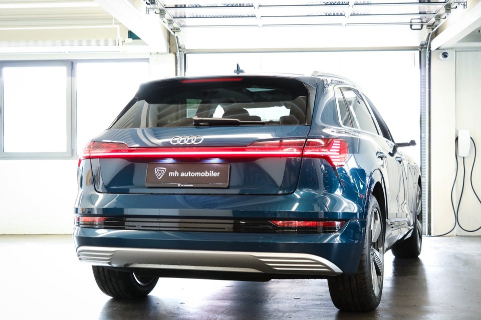 Audi e-tron 55 Advanced quattro 5d