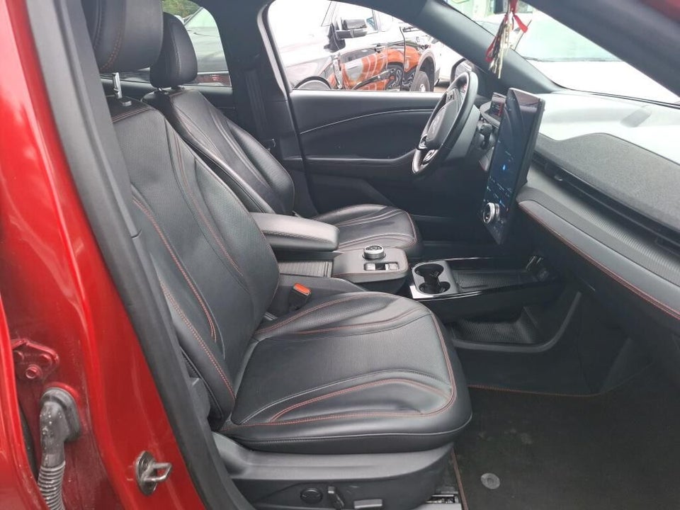 Ford Mustang Mach-E 75 Premium Standard Range AWD 5d