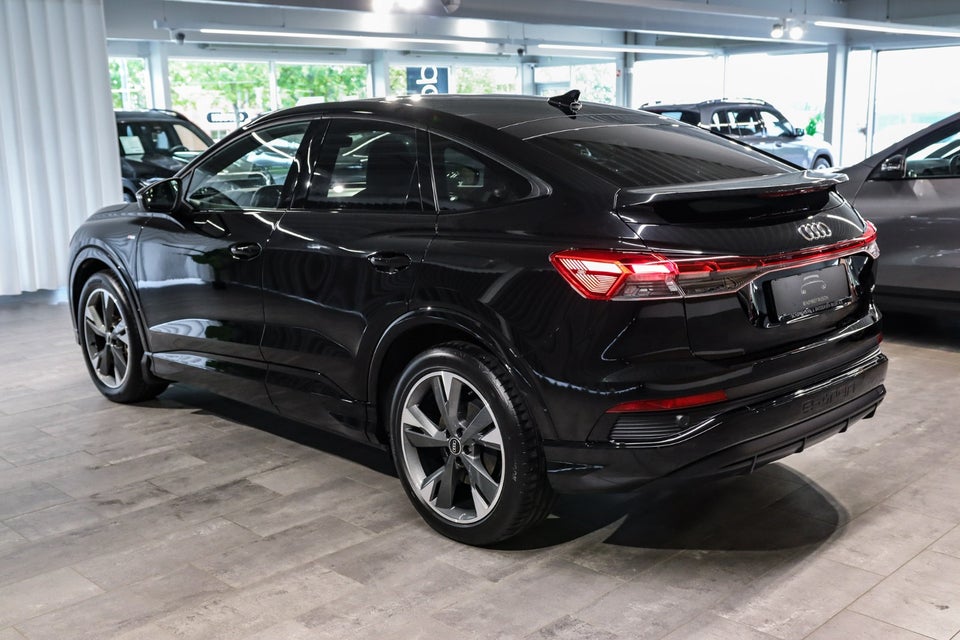 Audi Q4 e-tron 45 S-line Sportback quattro 5d