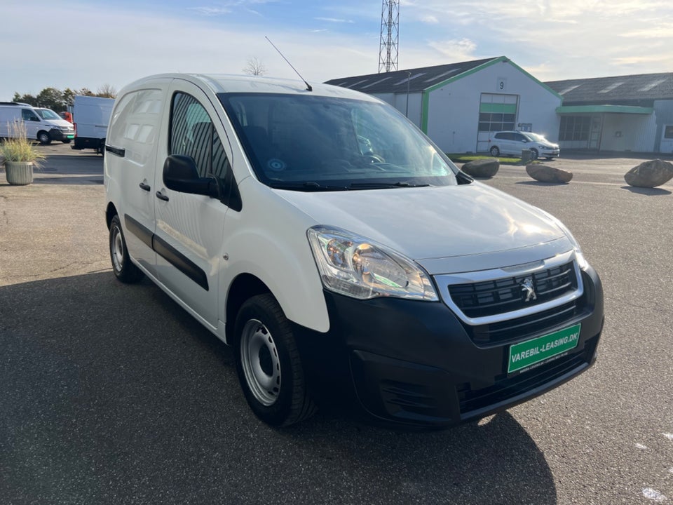 Peugeot Partner 1,6 BlueHDi 100 L1 Flex Van 5d