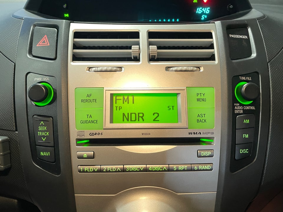 Toyota Yaris 1,4 D-4D Luna Sport 5d