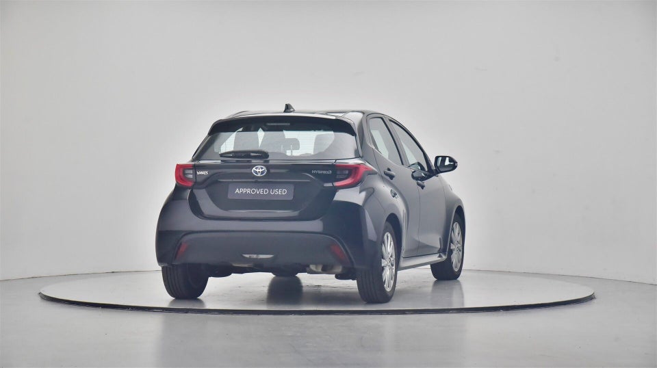 Toyota Yaris 1,5 Hybrid Active Tech+ e-CVT 5d