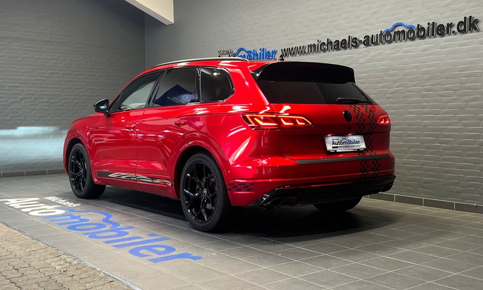 VW Touareg 3,0 TDi 286 R-line aut. 4Motion 5d