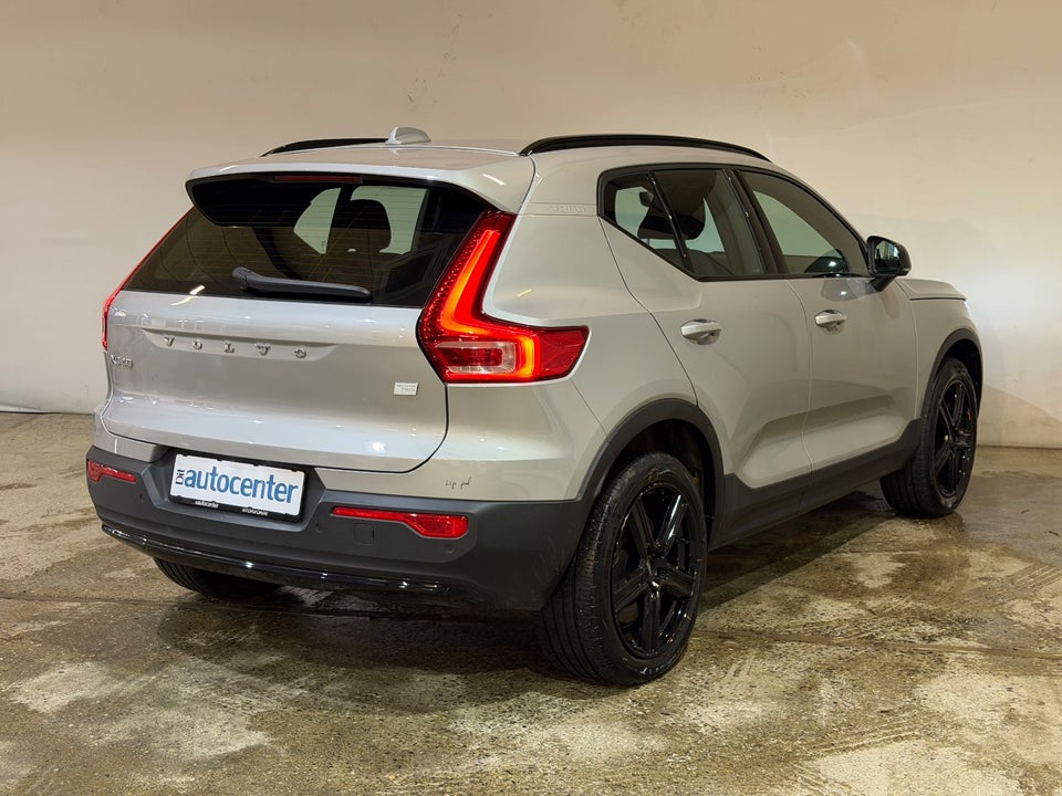 Volvo XC40 ReCharge Twin Plus 5d