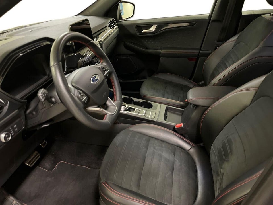 Ford Kuga 2,5 PHEV ST-Line X CVT 5d
