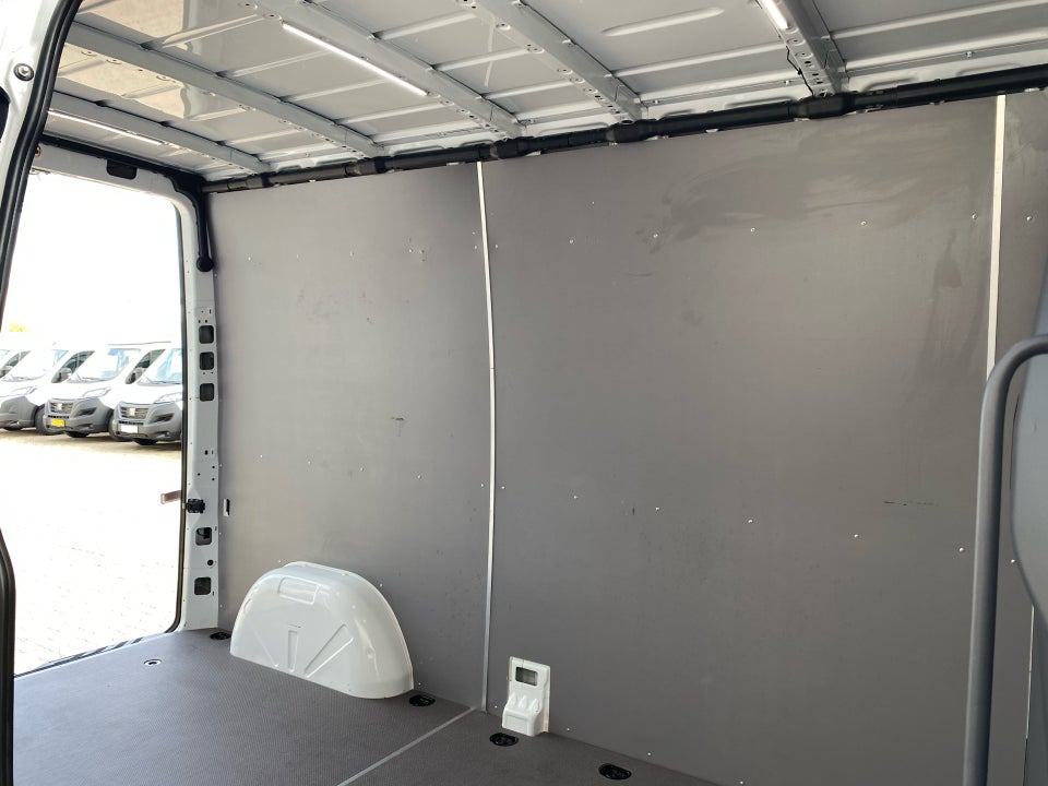 Mercedes Sprinter 215 2,0 CDi A2 Kassevogn aut. FWD