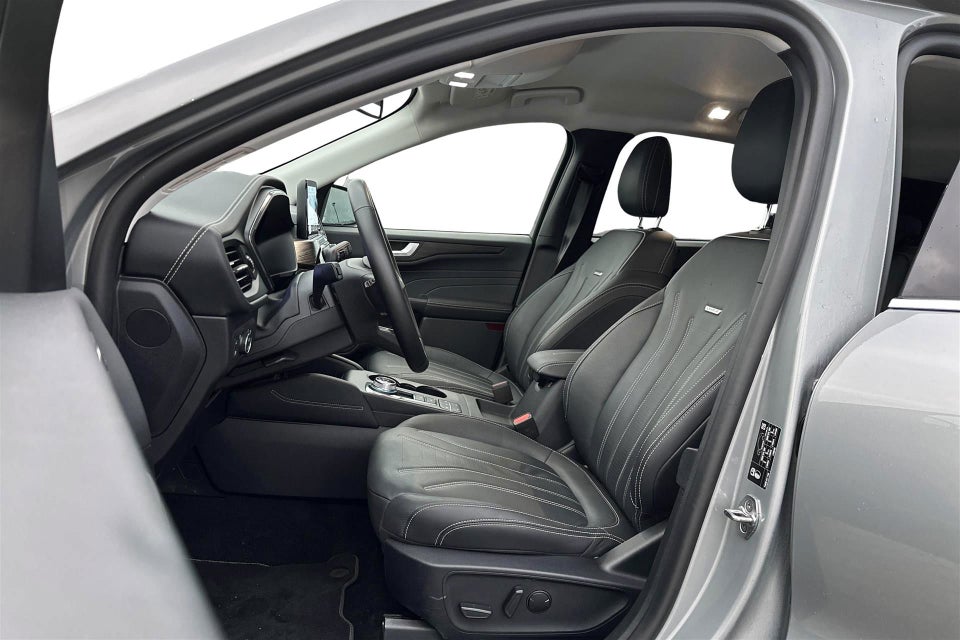 Ford Kuga 2,5 PHEV Vignale CVT 5d