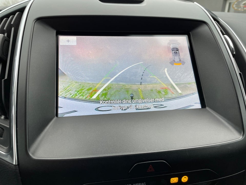 Ford Galaxy 2,0 EcoBlue Titanium 5d