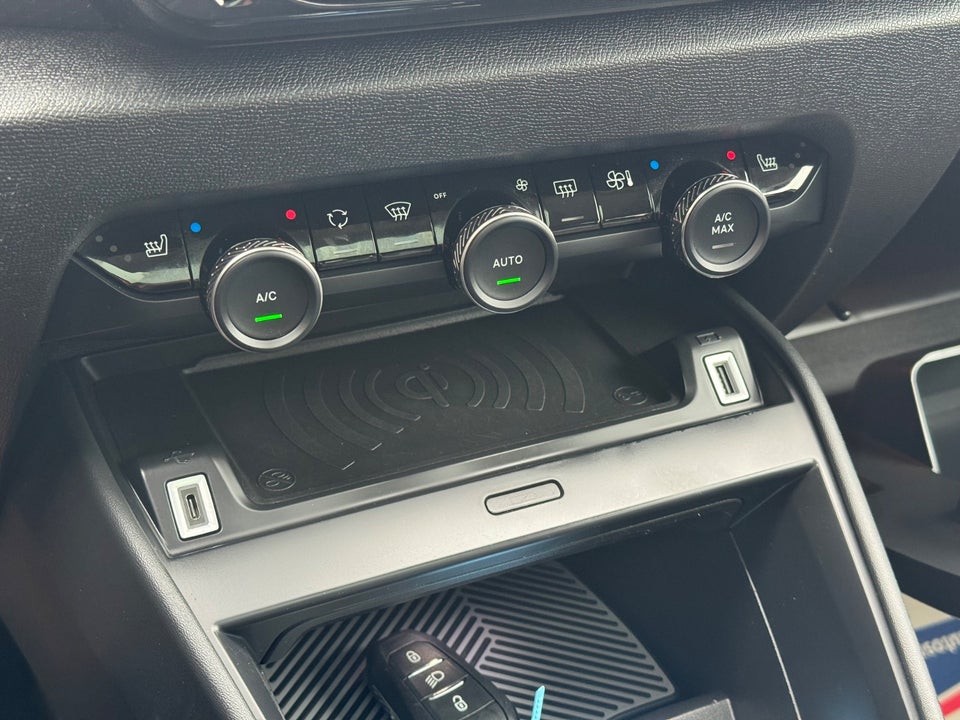 Citroën C4 1,5 BlueHDi 130 Shine Sport EAT8 5d