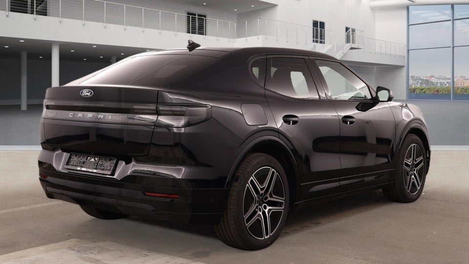 Ford Capri 77 Premium Extended Range 5d