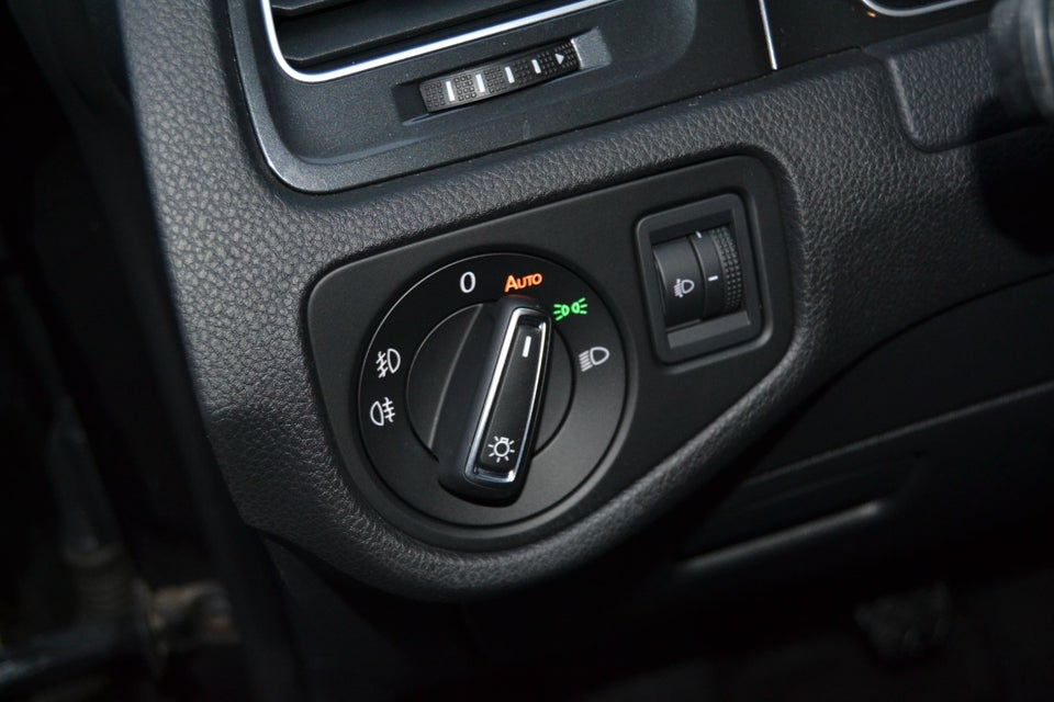 VW Golf VII 1,4 TSi 125 Comfortline 5d