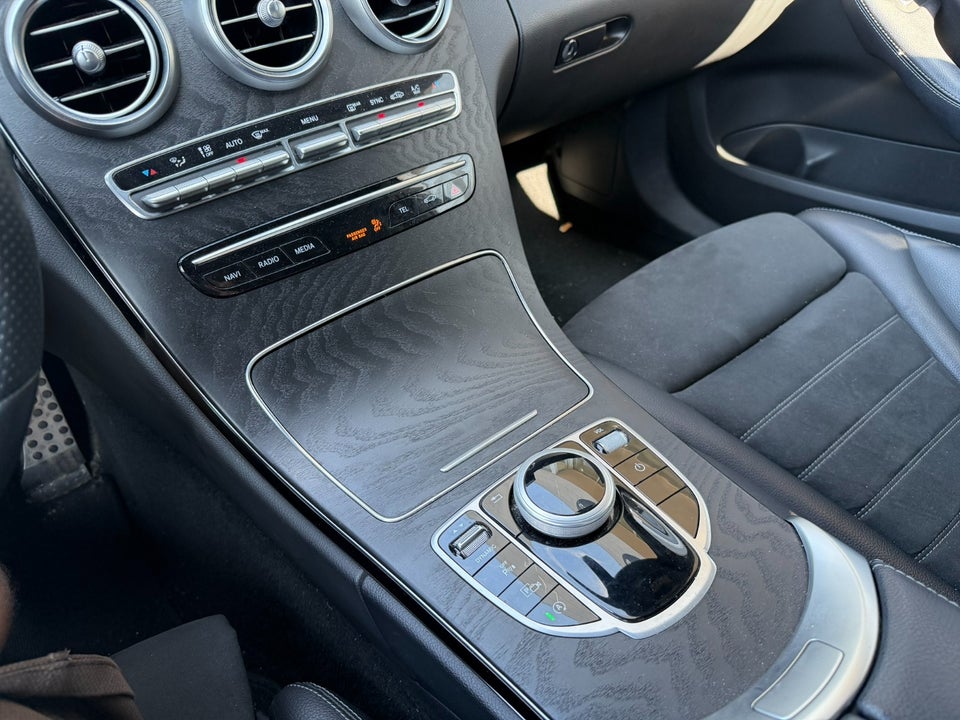 Mercedes C220 d 2,0 AMG Line aut. 4d
