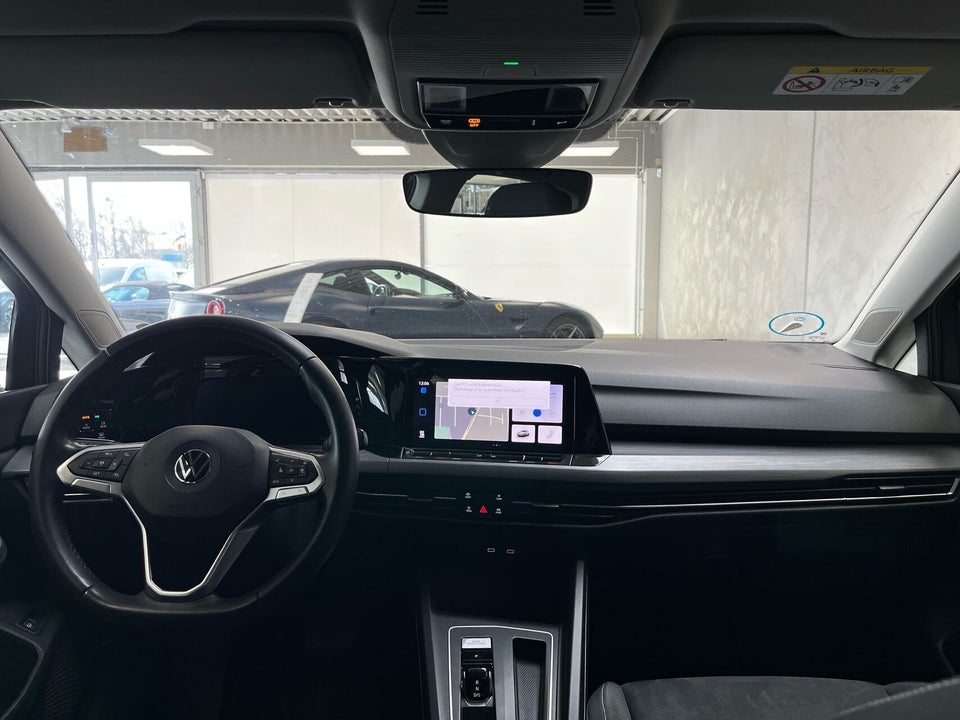 VW Golf VIII 1,4 eHybrid DSG 5d