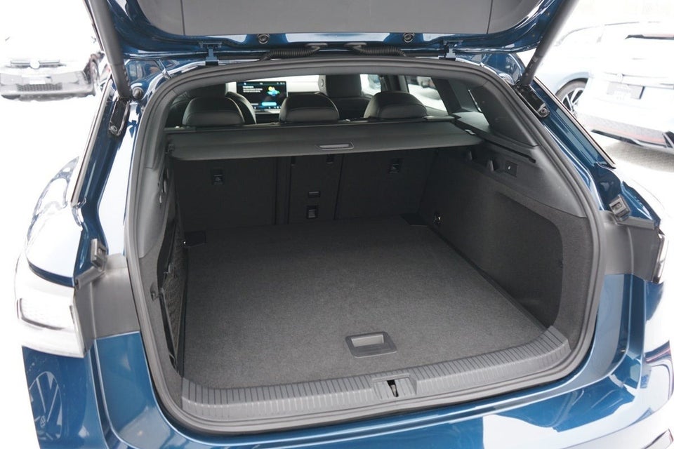VW ID.7 77 Style Tourer 5d