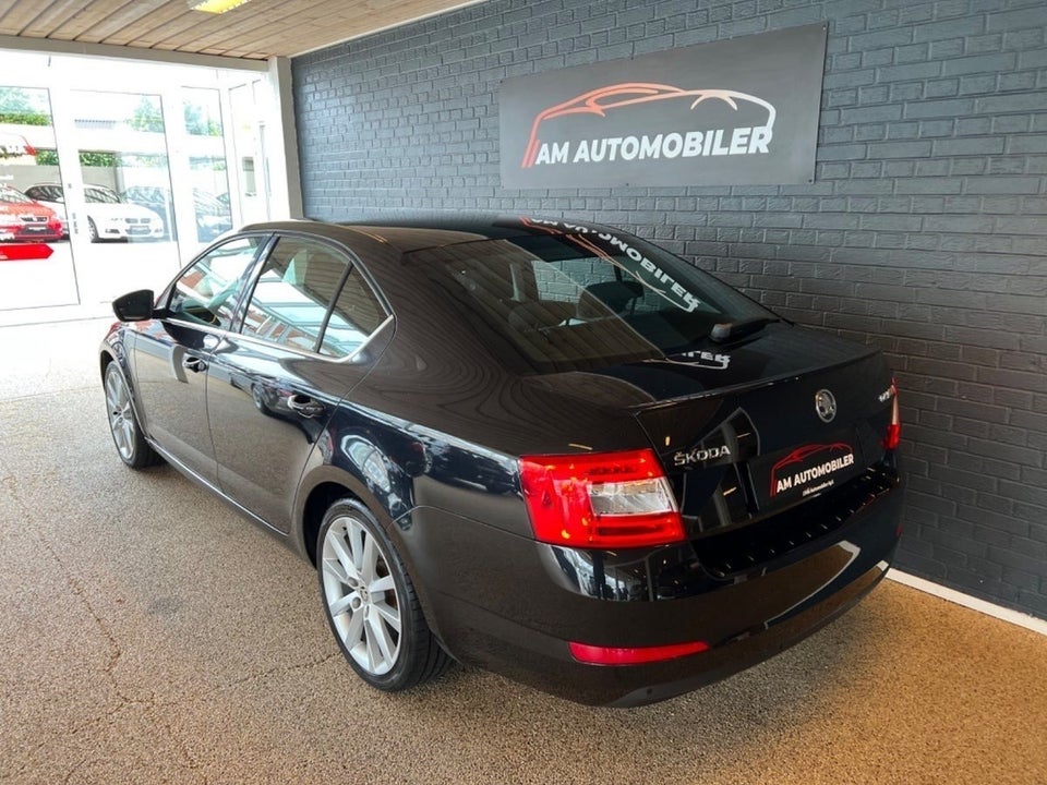 Skoda Octavia 1,8 TSi 180 Elegance DSG 5d