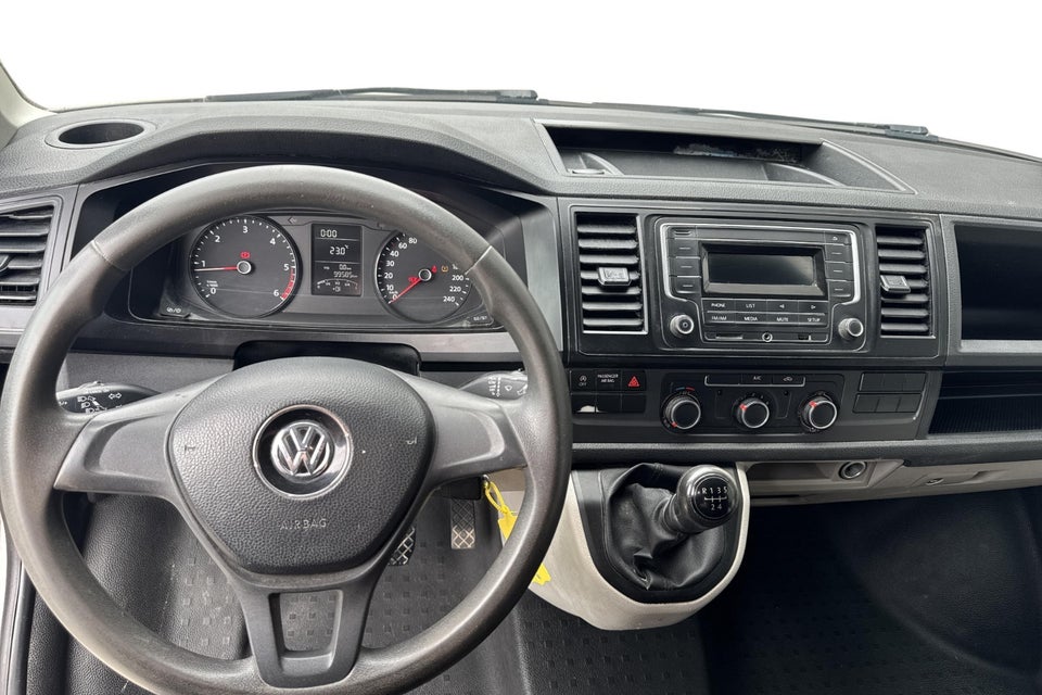 VW Transporter 2,0 TDi 102 Kassevogn lang
