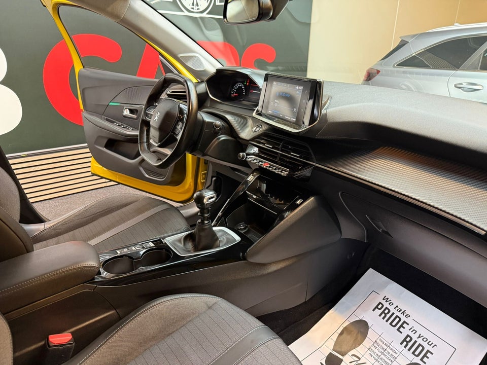 Peugeot 208 1,2 PureTech 100 Allure Comfort 5d