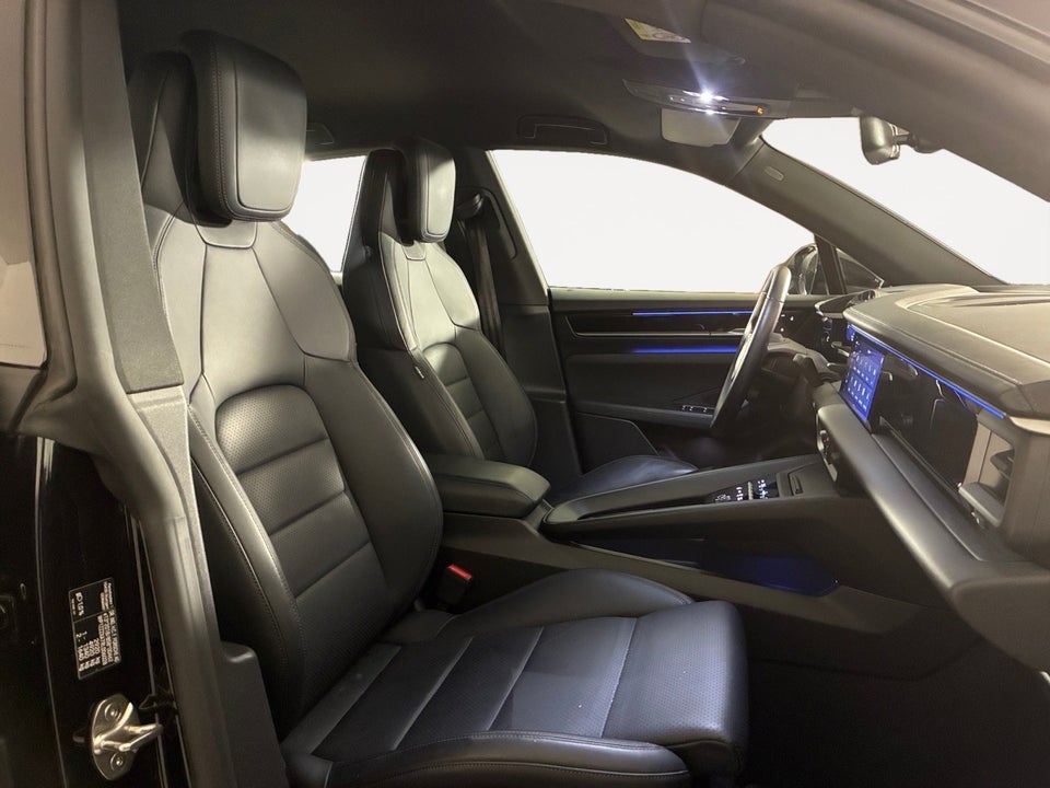 Porsche Macan 4 5d
