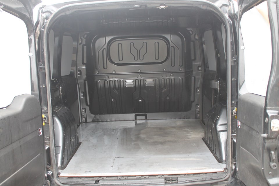 Fiat Doblò Cargo 1,3 MJT 95 L1