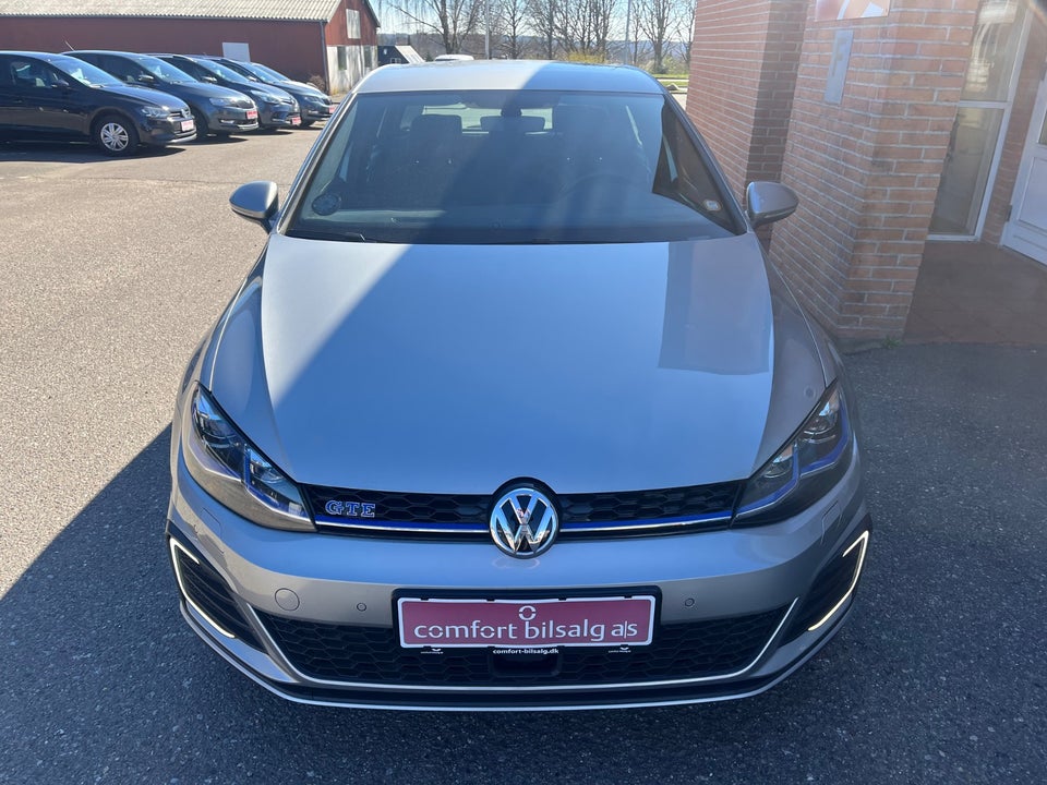 VW Golf VII 1,4 GTE DSG 5d